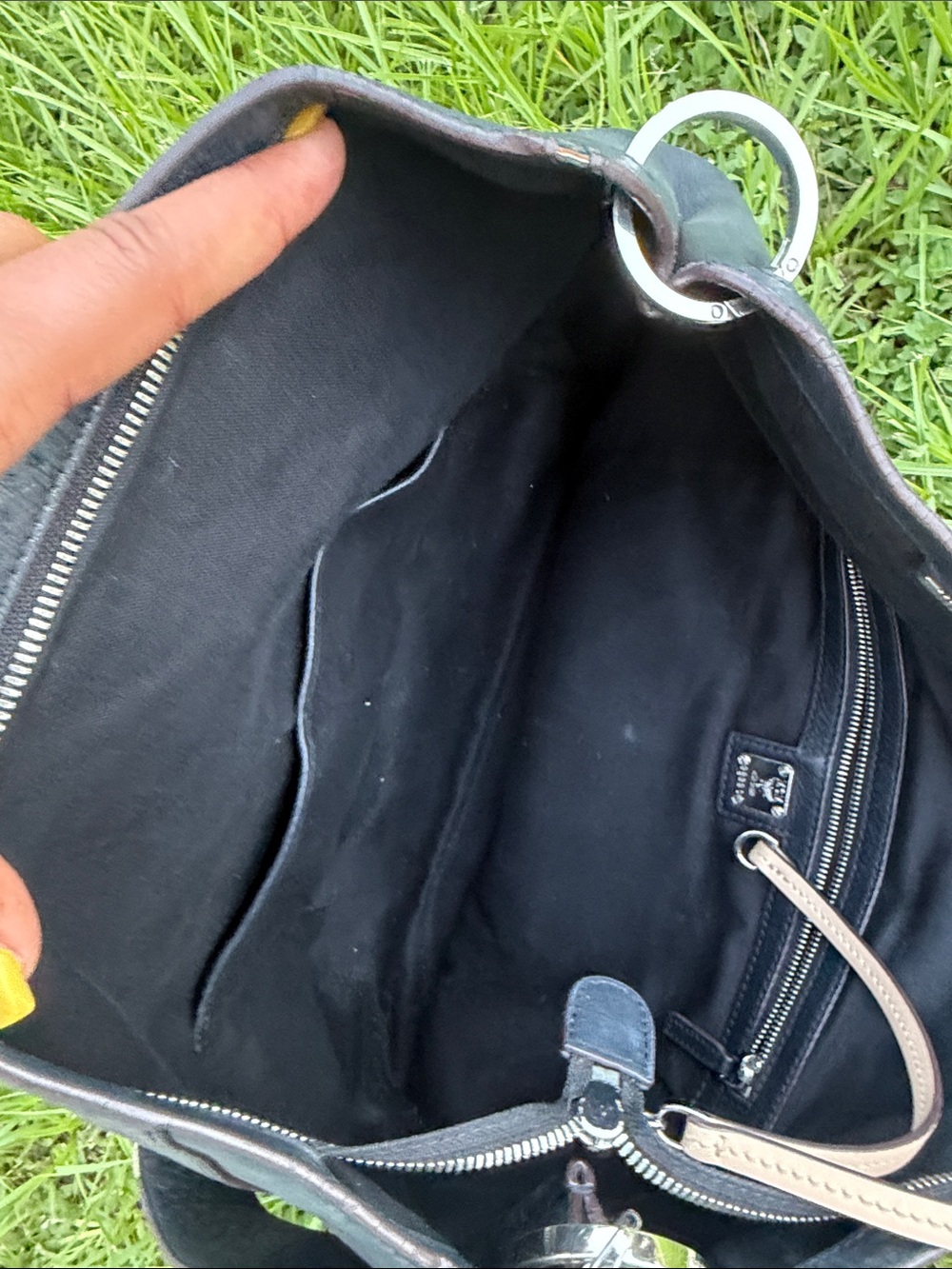 MCM Black Embossed Leather Shoulder Bag with Tan Trim - Picture 6 of 9